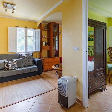 Vila Casa Vieje De Bueu Exteriér fotografie